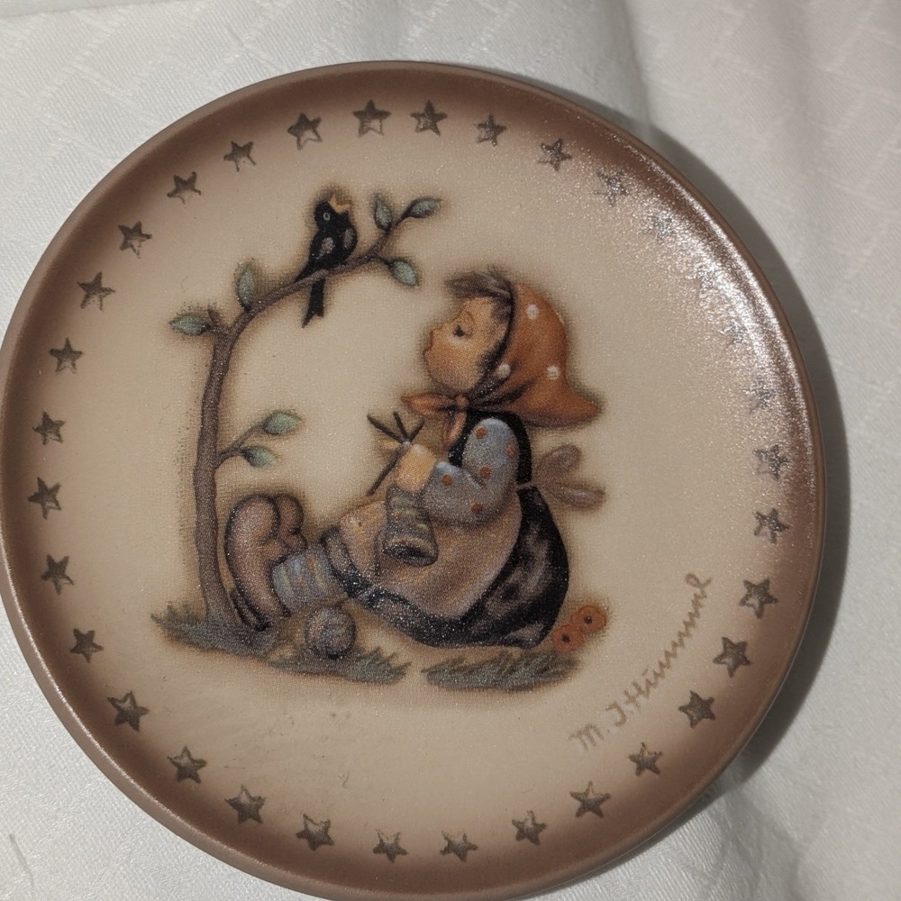 Goebel Hummel Happy Pastime Miniature Plate Hum 978 8th Edition 1995 Germany 8cm